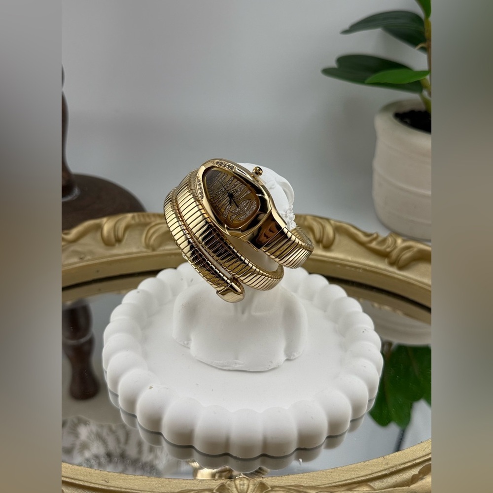 Trendy Serpenti Wrap Watch - Picture 7 of 10